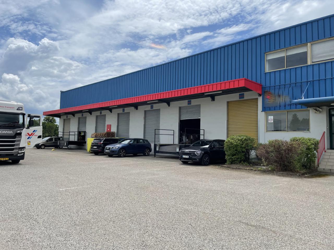 Local d'activité Saint-Quentin-Fallavier 11842m² Location local d'activité Saint-Quentin-Fallavier Isère OLACT2313113 0